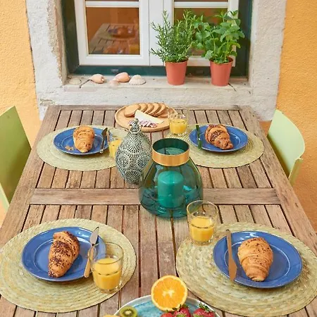 Styling In Historic Center Appartement Lissabon