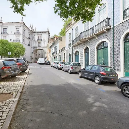 Styling In Historic Center * Lissabon